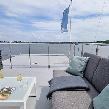 Hausboot Aava Hotel Schleswig Exterior photo