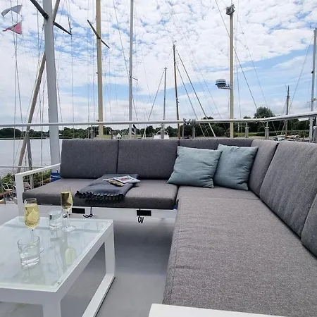 Hausboot Aava Hotel Schleswig Exterior photo